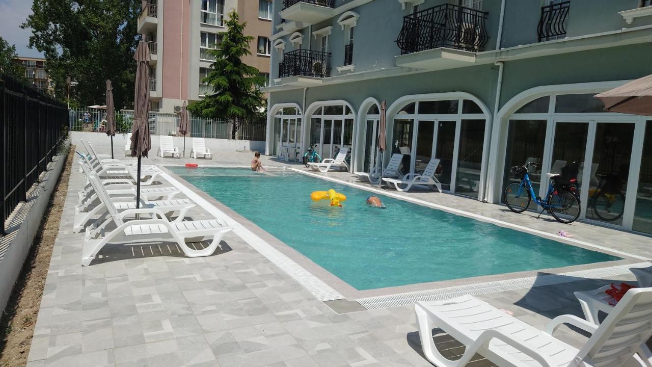 Riverside Vip Аpartments Lejlighedshotel Sunny Beach Eksteriør billede